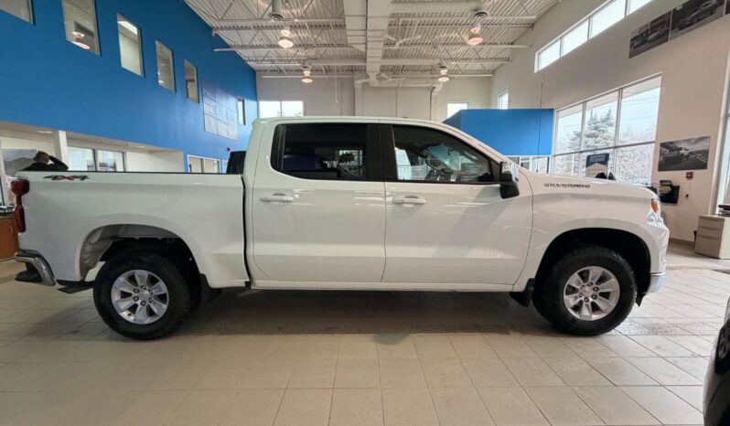 
								2025 Chevrolet Silverado 1500 Crew Cab Short Box 4 full									