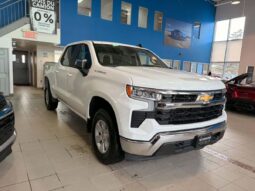 
										2025 Chevrolet Silverado 1500 Crew Cab Short Box 4 full									