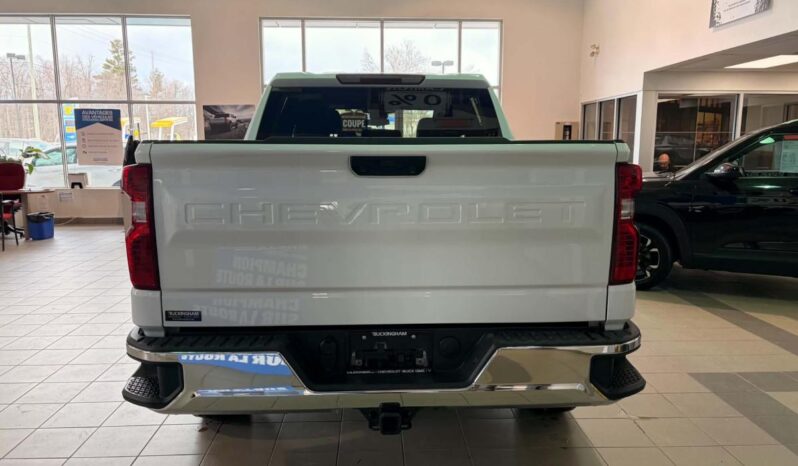 
								2025 Chevrolet Silverado 1500 Crew Cab Short Box 4 full									