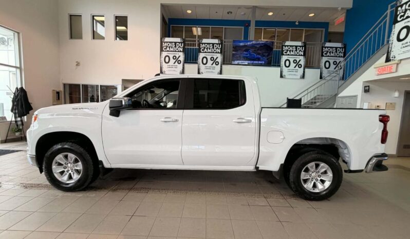 
								2025 Chevrolet Silverado 1500 Crew Cab Short Box 4 full									