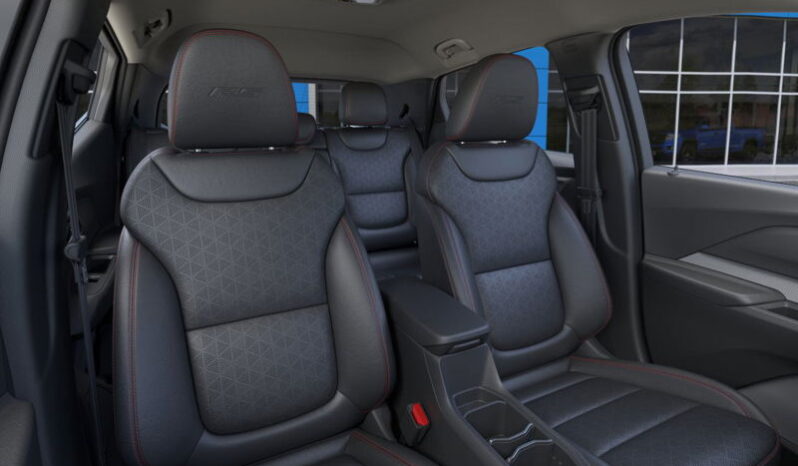 
								2027 Chevrolet Bolt FWD 4dr RS full									