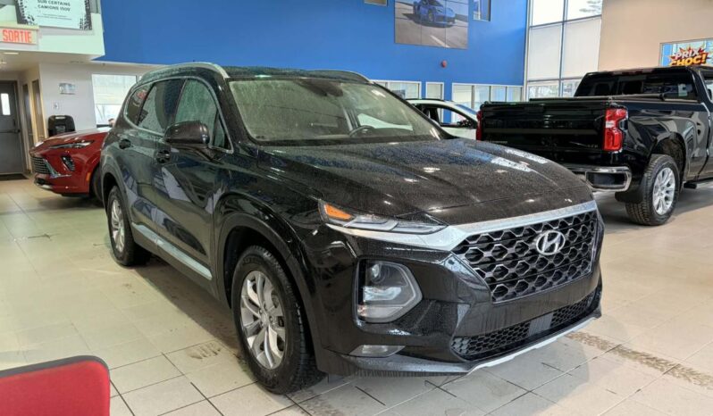 
								2020 Hyundai Santa Fe Essential Awd 2.4l full									
