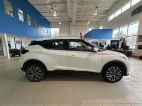 2021 Nissan Kicks Sv Cvt