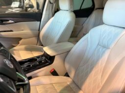 
										2022 Buick Envision AWD full									