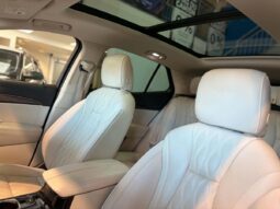 
										2022 Buick Envision AWD full									