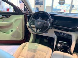 
										2022 Buick Envision AWD full									