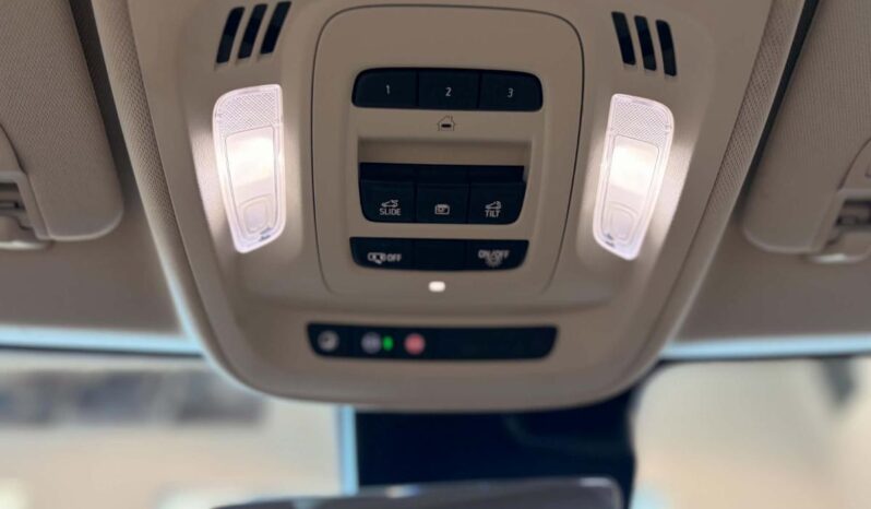 
								2022 Buick Envision AWD full									