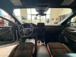 
										2023 Ford Escape St-Line Awd full									