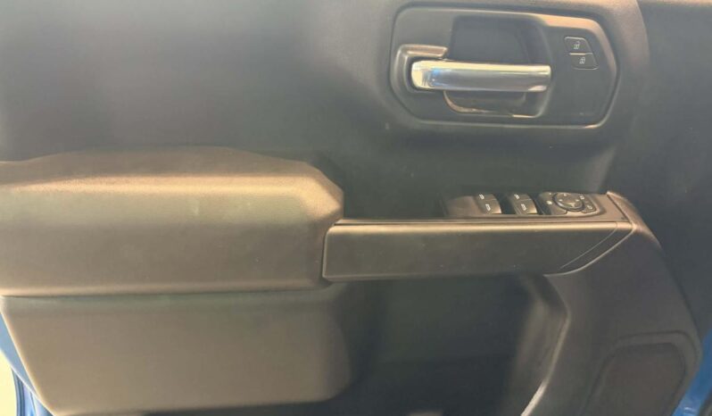 
								2024 Chevrolet Silverado 1500 Crew Cab Standard full									