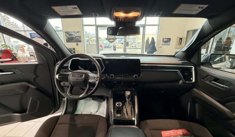 
								2024 GMC Canyon Crew Cab Short Box 4 full									