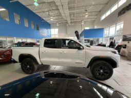 
										2024 GMC Canyon Crew Cab Short Box 4 full									