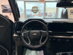 
										2025 Chevrolet Silverado 1500 Crew Cab Standard full									