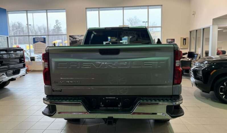 
								2025 Chevrolet Silverado 1500 Crew Cab Standard full									