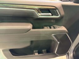 
										2025 Chevrolet Silverado 1500 Crew Cab Standard full									