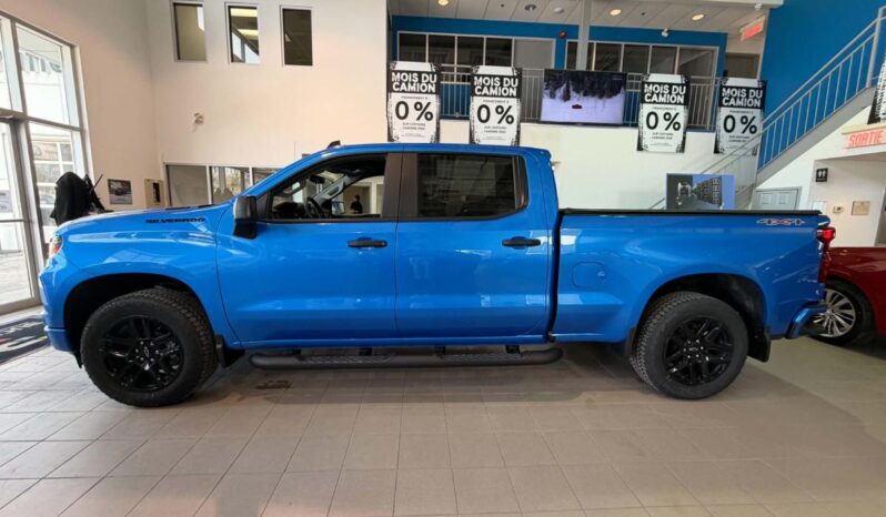 
								2026 Chevrolet Silverado 1500 Crew Cab Standard full									