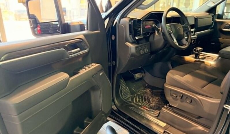 
								2026 Chevrolet Silverado 1500 Crew Cab Standard full									