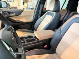 
										2026 Chevrolet Equinox Awd Activ full									