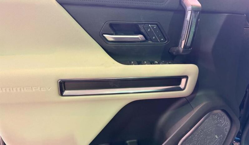 
								2026 GMC Hummer EV SUV e4WD 4dr 2X w/1SF full									