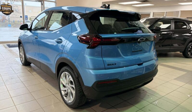 
								2027 Chevrolet Bolt Fwd 4dr Lt full									