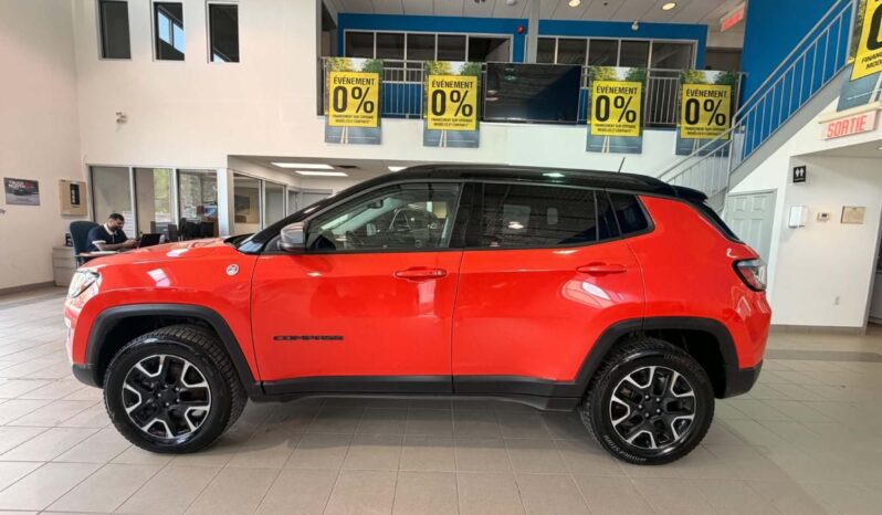 
								2019 Jeep Compass 4×4 Trailhawk full									