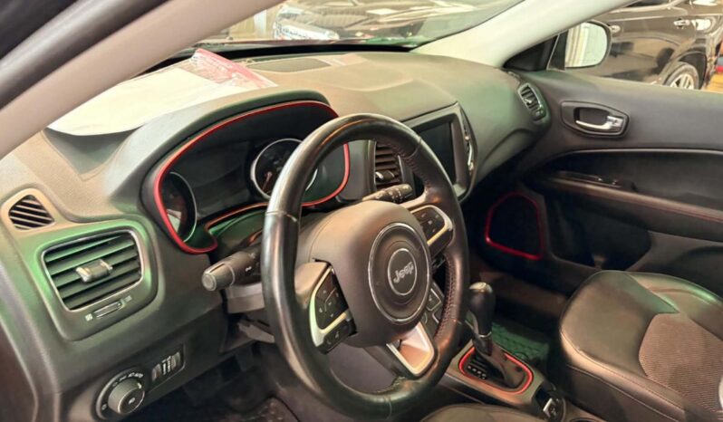 
								2019 Jeep Compass 4×4 Trailhawk full									