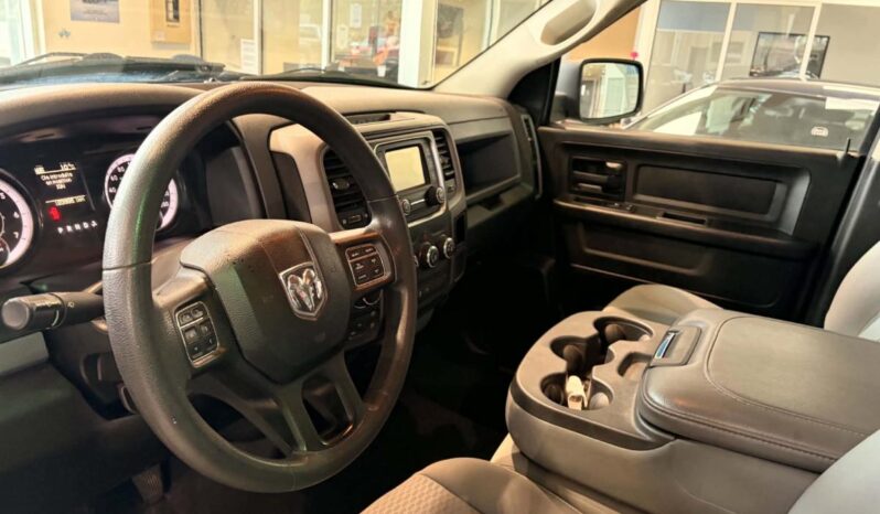 
								2019 RAM 1500 St 140.5″ Wb 6’4 full									