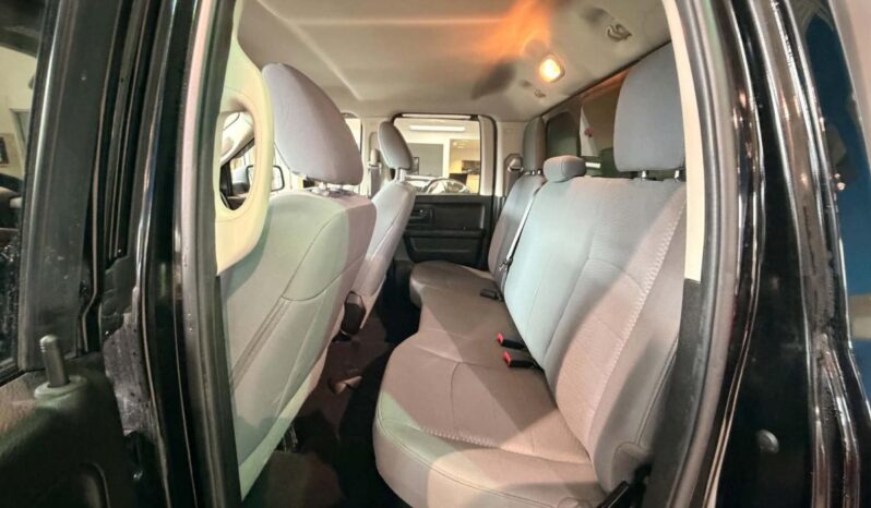 
								2019 RAM 1500 St 140.5″ Wb 6’4 full									