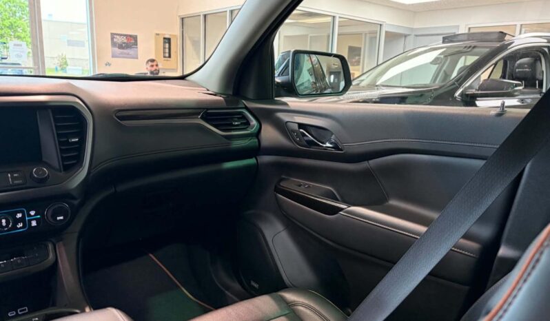 
								2023 GMC Acadia Awd At4 full									