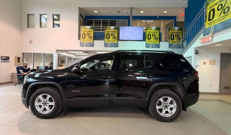 
								2023 GMC Acadia Awd At4 full									