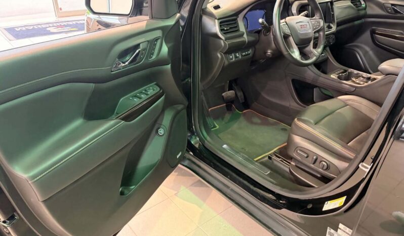 
								2023 GMC Acadia Awd At4 full									