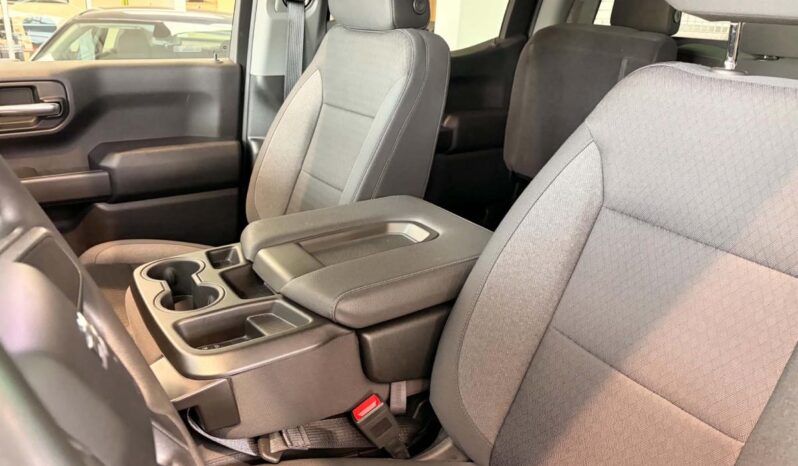 
								2024 Chevrolet Silverado 1500 Crew Cab Standard full									