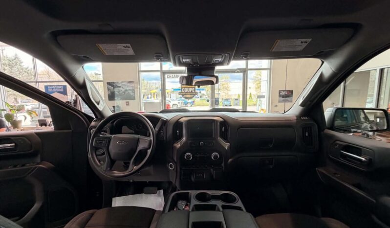 
								2024 Chevrolet Silverado 1500 Crew Cab Standard full									