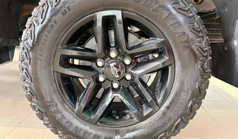 
								2024 Chevrolet Silverado 1500 Crew Cab Standard full									