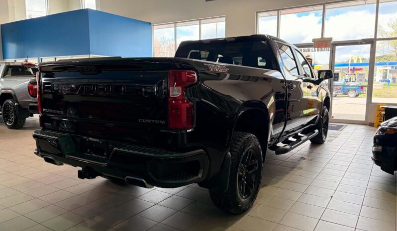 
								2024 Chevrolet Silverado 1500 Crew Cab Standard full									