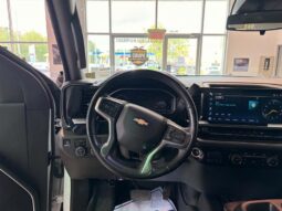 
										2024 Chevrolet Silverado 2500 4WD Crew Cab Standard Box LT full									