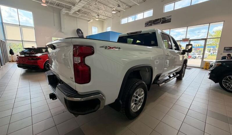
								2024 Chevrolet Silverado 2500 4WD Crew Cab Standard Box LT full									