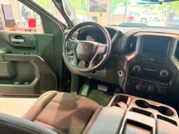 
										2024 Chevrolet Silverado 1500 Crew Cab Standard full									