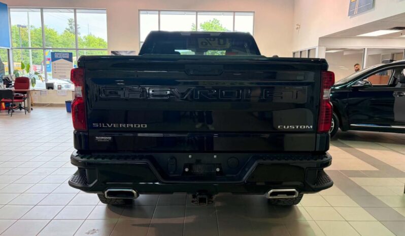 
								2024 Chevrolet Silverado 1500 Crew Cab Standard full									