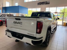 2024 GMC Sierra 1500 Crew Cab Standard