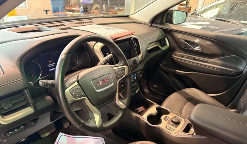 
								2024 GMC Terrain Awd Denali full									