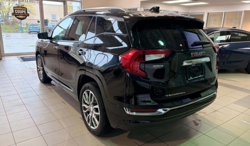 
								2024 GMC Terrain Awd Denali full									