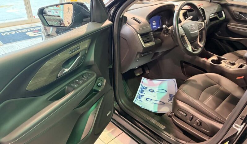 
								2024 GMC Terrain Awd Denali full									