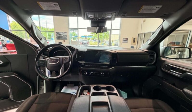 
								2024 GMC Sierra 1500 Crew Cab Standard full									