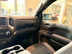 
										2025 Chevrolet Silverado 1500 Crew Cab Standard full									