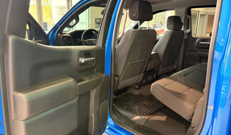 
								2025 Chevrolet Silverado 1500 Crew Cab Standard full									