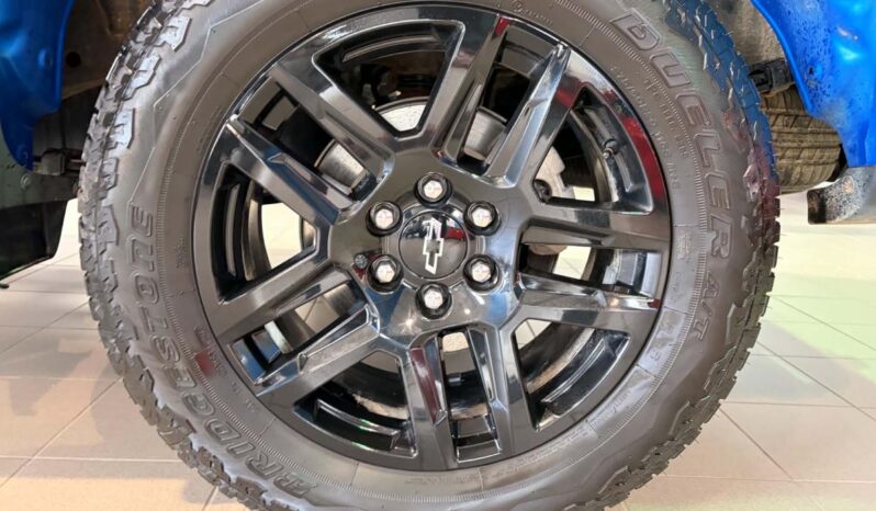 
								2025 Chevrolet Silverado 1500 Crew Cab Standard full									