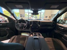 
										2025 Chevrolet Silverado 1500 Crew Cab Standard full									