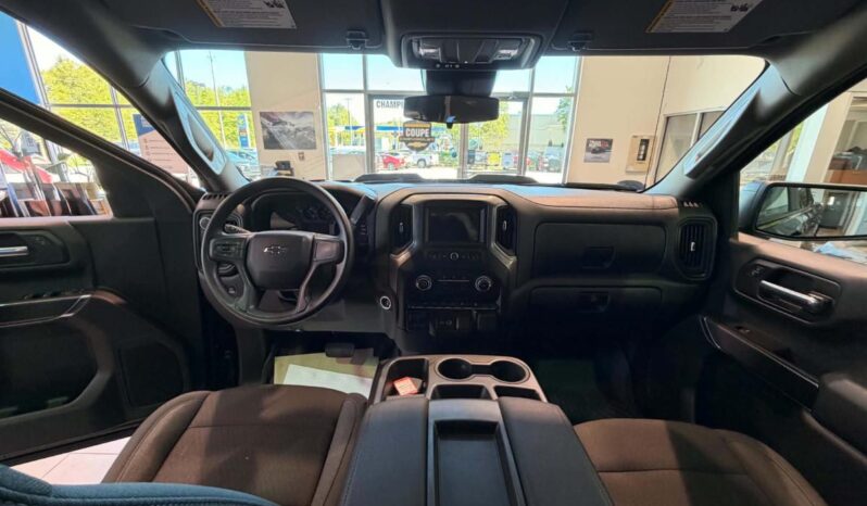 
								2025 Chevrolet Silverado 1500 Crew Cab Standard full									
