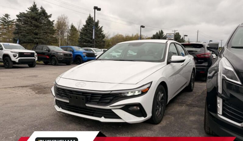 2025 Hyundai Elantra - Occasion Berline - VIN: KMHLM4DG6SU004738 - Buckingham Chevrolet Buick GMC Gatineau