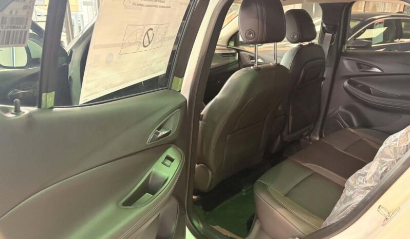 
								2026 Buick Encore GX Preferred Fwd full									